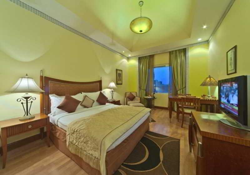 โฮเต็ล ฮินดัสแทน อินเตอร์เนชั่นนัล Hotel โกลกาตา ภายนอก รูปภาพ