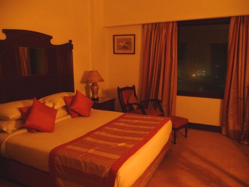 โฮเต็ล ฮินดัสแทน อินเตอร์เนชั่นนัล Hotel โกลกาตา ภายนอก รูปภาพ
