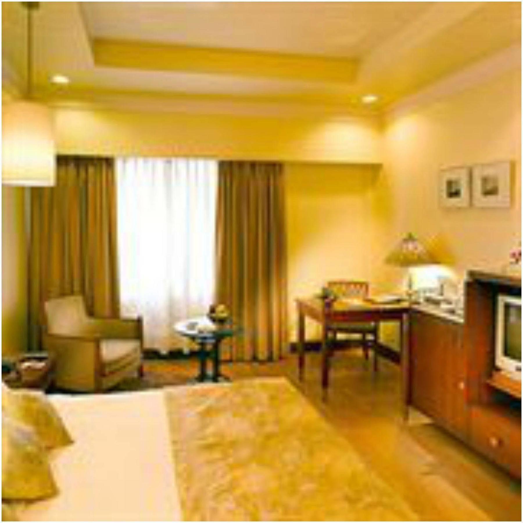 โฮเต็ล ฮินดัสแทน อินเตอร์เนชั่นนัล Hotel โกลกาตา ห้อง รูปภาพ