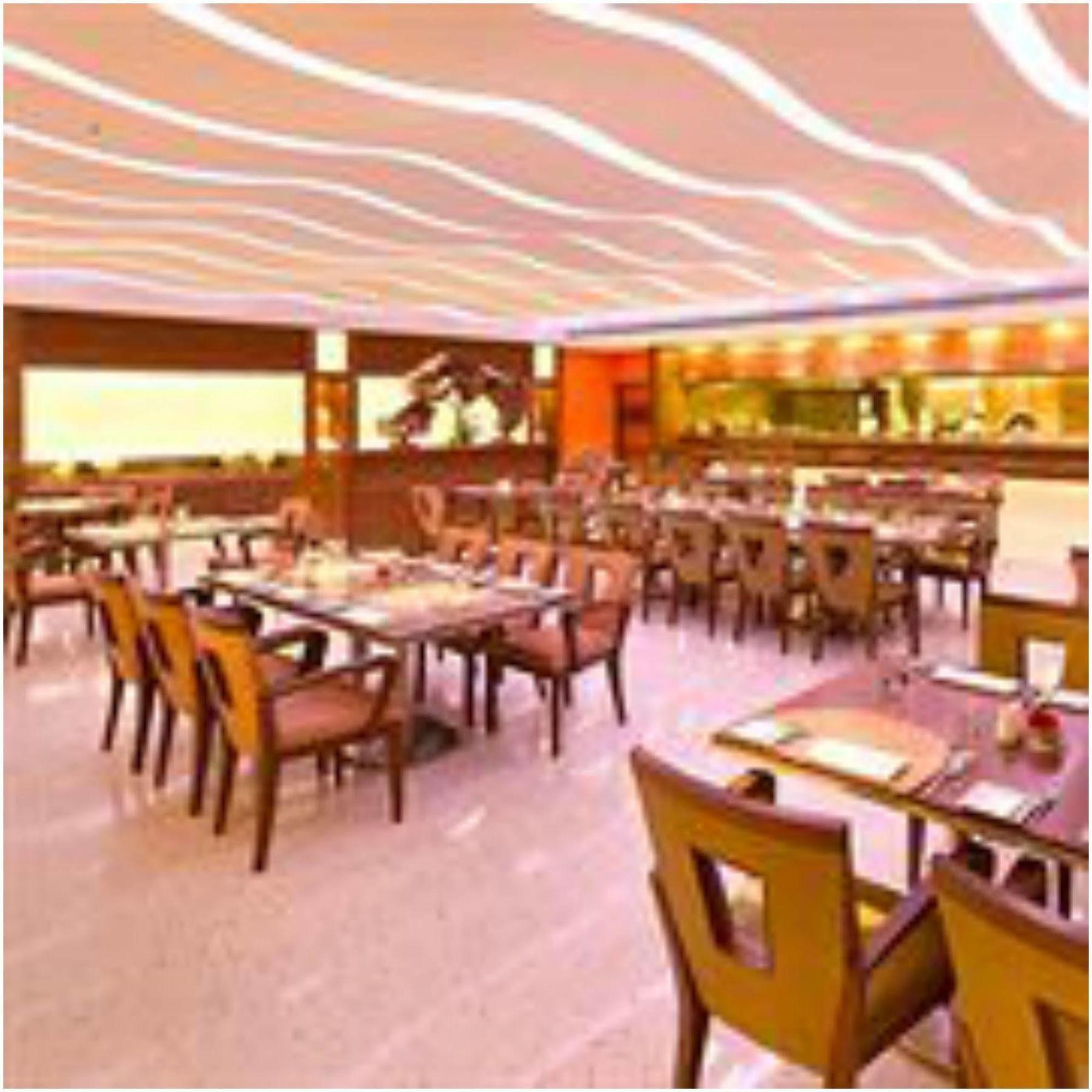 โฮเต็ล ฮินดัสแทน อินเตอร์เนชั่นนัล Hotel โกลกาตา ร้านอาหาร รูปภาพ