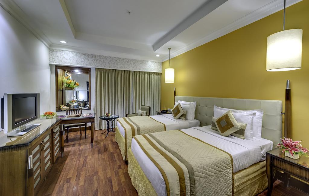 โฮเต็ล ฮินดัสแทน อินเตอร์เนชั่นนัล Hotel โกลกาตา ภายนอก รูปภาพ