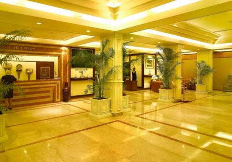 โฮเต็ล ฮินดัสแทน อินเตอร์เนชั่นนัล Hotel โกลกาตา ภายนอก รูปภาพ